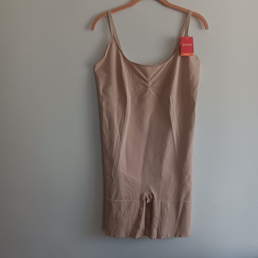 Spanx Oncore Sculpt mid-thigh bodysuit soft nude Size 3X NWT comfort lightweight